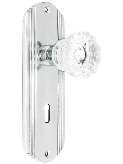 Streamline Deco Door Set With Fluted Crystal Door Knobs in Polished Chrome Finish.
